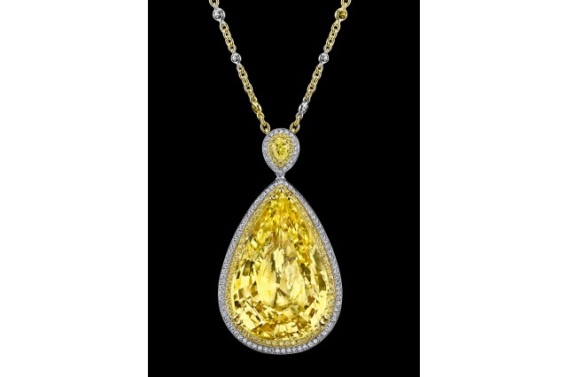 The Golden Sundrop. Pear shape yellow sapphire.