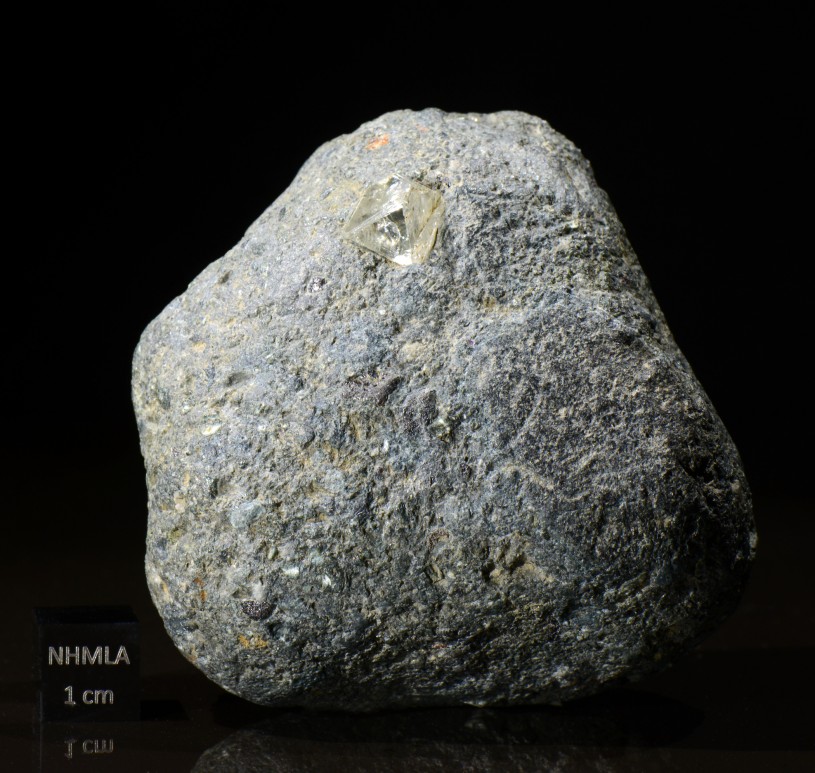 diamond embedded in kimberlite